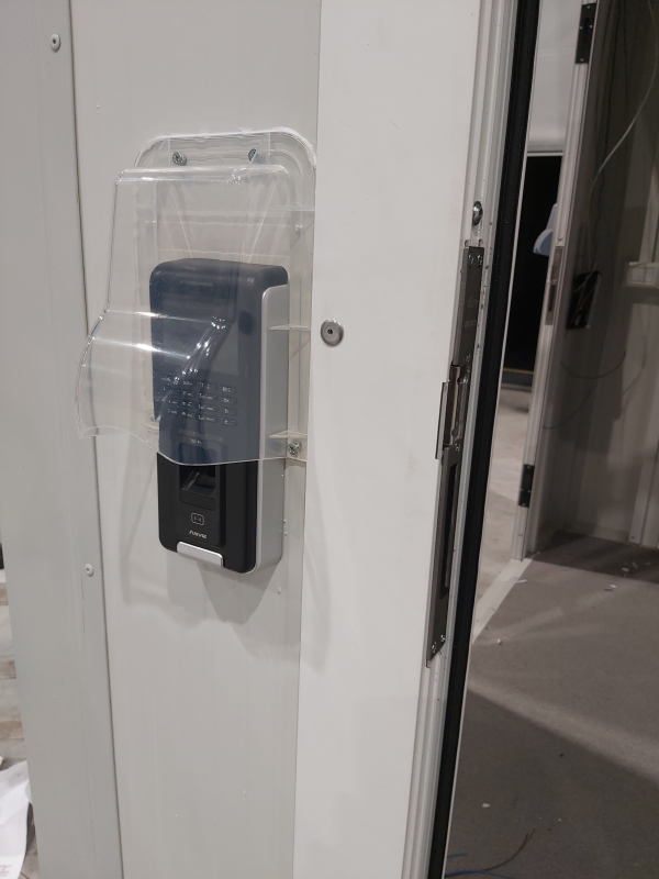  Anviz T60 Pro controllo accessi con biometria card rfid connessione wifi azienda Livorno